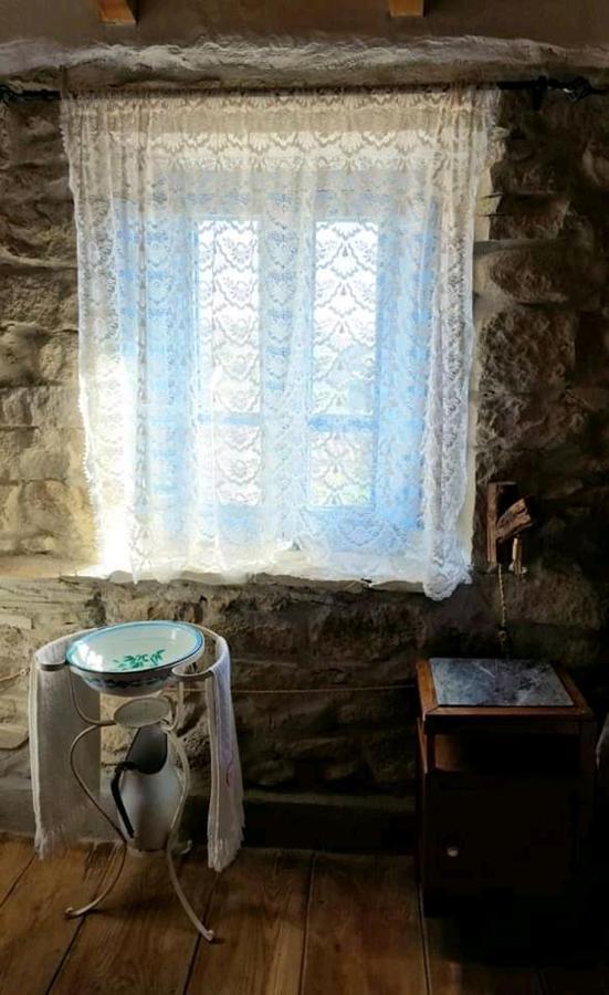 Sa domu de ziu Antoneddu Tuili Exterior foto
