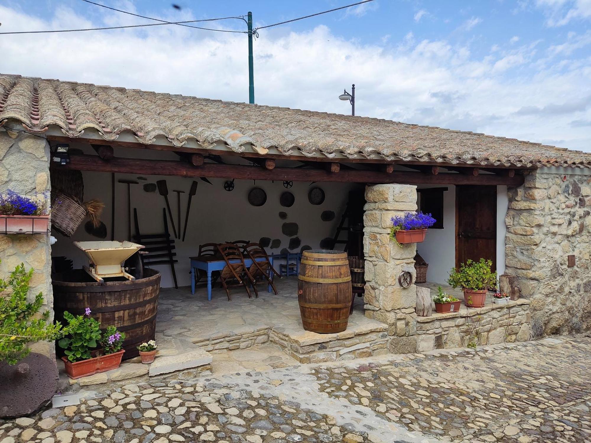 Sa domu de ziu Antoneddu Tuili Exterior foto